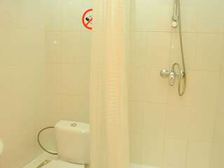 Гостиница Лайт Отель Волгоград Бюджетный двухместный номер с 1 кроватью-13