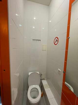 Гостиница Лайт Отель Волгоград Бюджетный двухместный номер с 1 кроватью-3